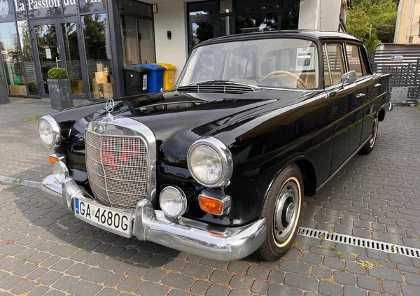 samochody osobowe Mercedes-Benz Inny cena 78000 przebieg: 67000, rok produkcji 1966 z Gdynia